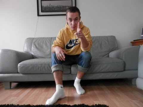 Grafomāns_Sandija Bukāne - Mēs kļūstam sveši (Acting)