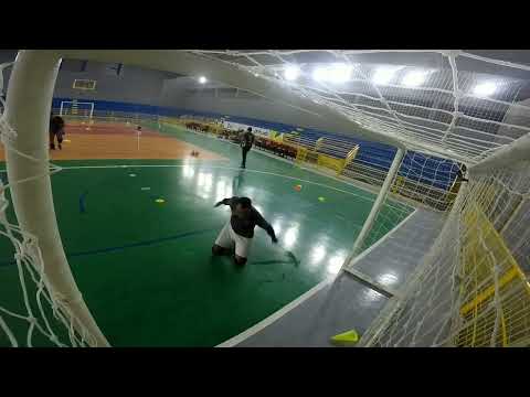 Treino de goleiro futsal !! ESPACATE + QUEDAS LATERAIS + SALTOS E MUITAS DEFESAS 🔥🔥