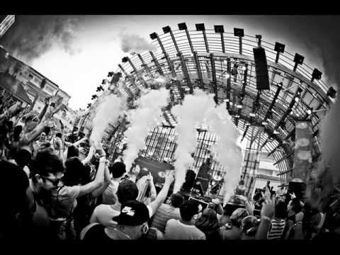 Thomas Gold vs Hardwell vs Norman Doray - Agora Ready 2 Breakaway (TLG Bootleg)