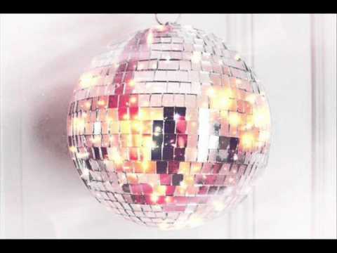 • Lucian Base feat. Eilah - On me (Radio Edit) •