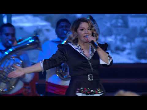 Neda Ukraden - Zvijezda tjera mjeseca (live at Lisinski)