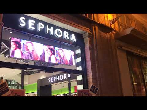 Shopping in Seville? This is where you MUST go!!