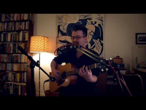 Lasse Aagaard: "Kom til dine sanser (fald 2001)" i sangfuglens værksted