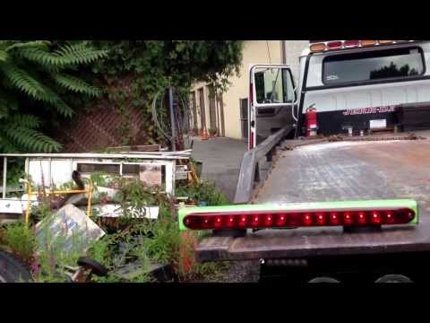 Wireless tow light how it works and how i keep it from being damaged or stolen
