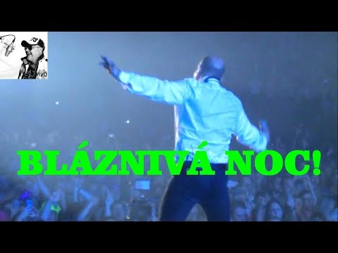 Michal David - MegaMIX 2015 (Bláznivá noc, O2 Arena, Praha 2015)