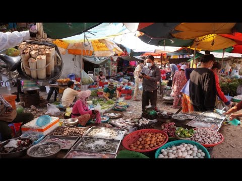 Morning Market Scenes - Walking Tour Around Street Food At Phsar Kramoun Market @Russeykeo District