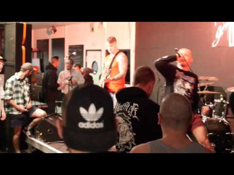 GONE TO WASTE @ Superbowl Of Hardcore Festival 2015 - Le Jardin Moderne (Rennes, France)