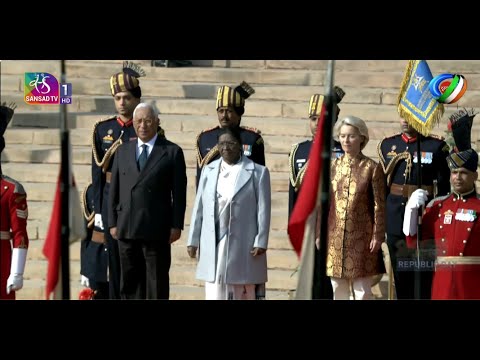 President Droupadi Murmu left from Rashtrapati Bhavan, for Kartavya Path | 26 January 2026