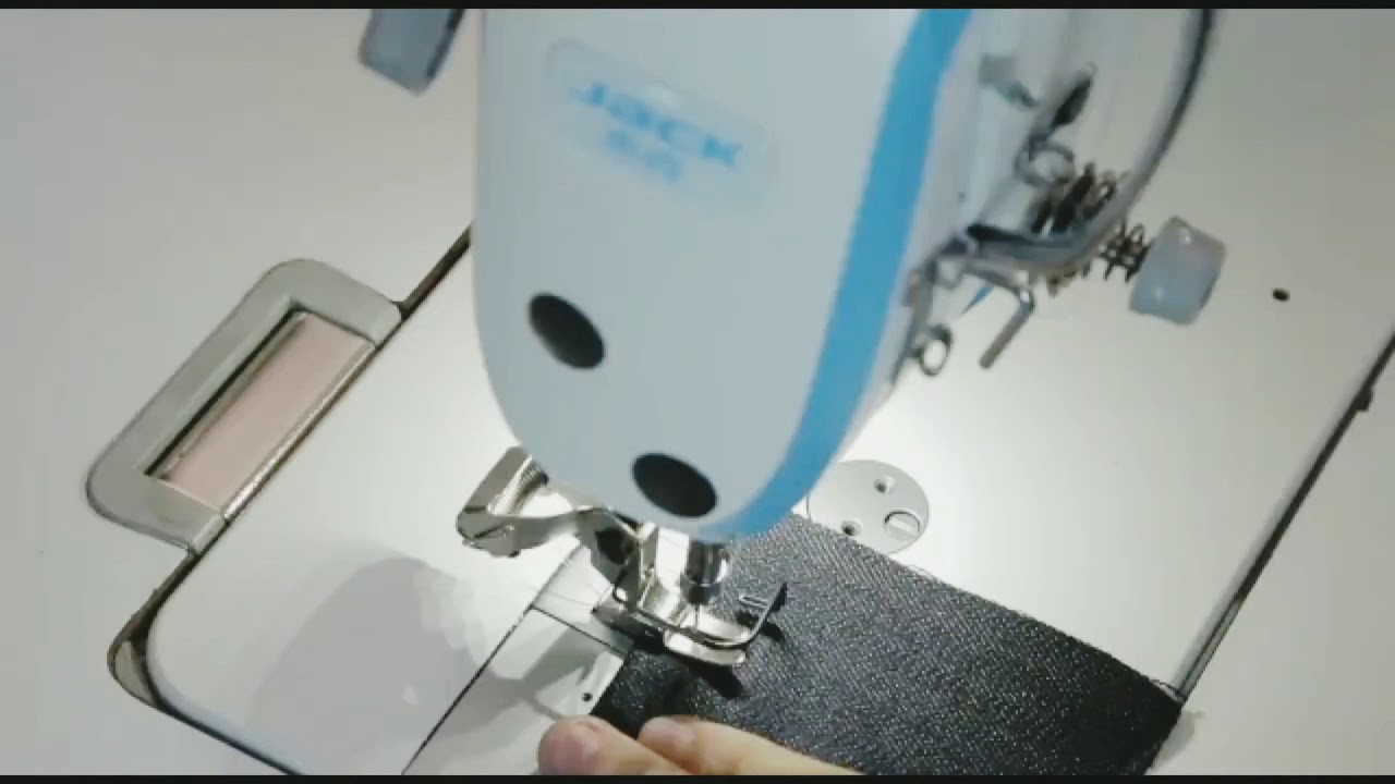 Jack F4 sewing machines