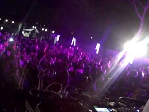 Fabio della Torre plays Thrilled [Bosconi020] @ Fiesta Privada / Bosconi Festival 2012