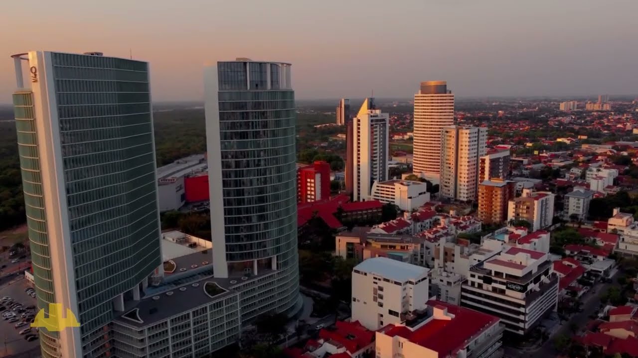 Únete a Constructor Bolivia