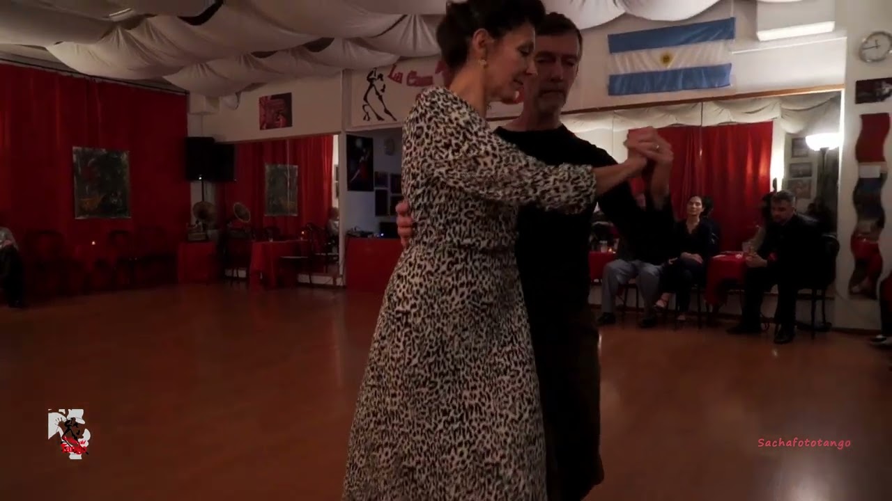 Video thumbnail for Jean Sebastien Rampazzi y Victoria Vieyra, La Casa del Tango, Tdj Marco Vaghestelle, 30.11.2024,(2)