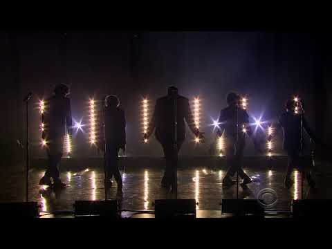 Stranger Things Cast Singing `I Want You Back´ in the Late Late show