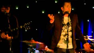 Alex Adams -Lola (Live Acoustic at Komedia)