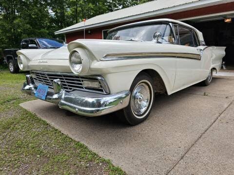 1957 Ford Fairlane 500 Skyliner (CC-1858436) for sale in waconia, Minnesota