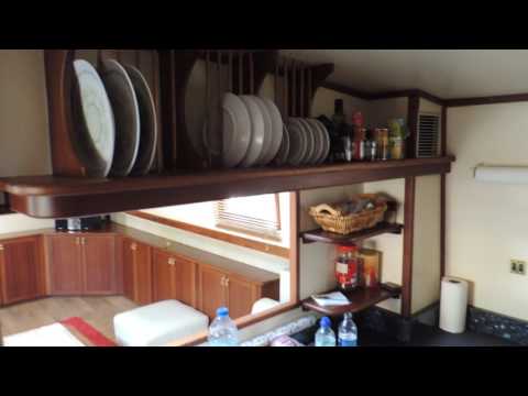 "Kotare" - Saloon & Galley