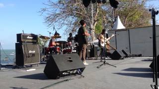Royal Colors - U Turn ( ArtSplash Cam Fest 2014 )