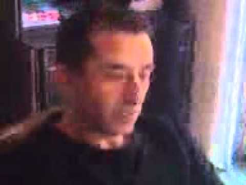 Stanimir Jović govori pesmu " Voleo sam"