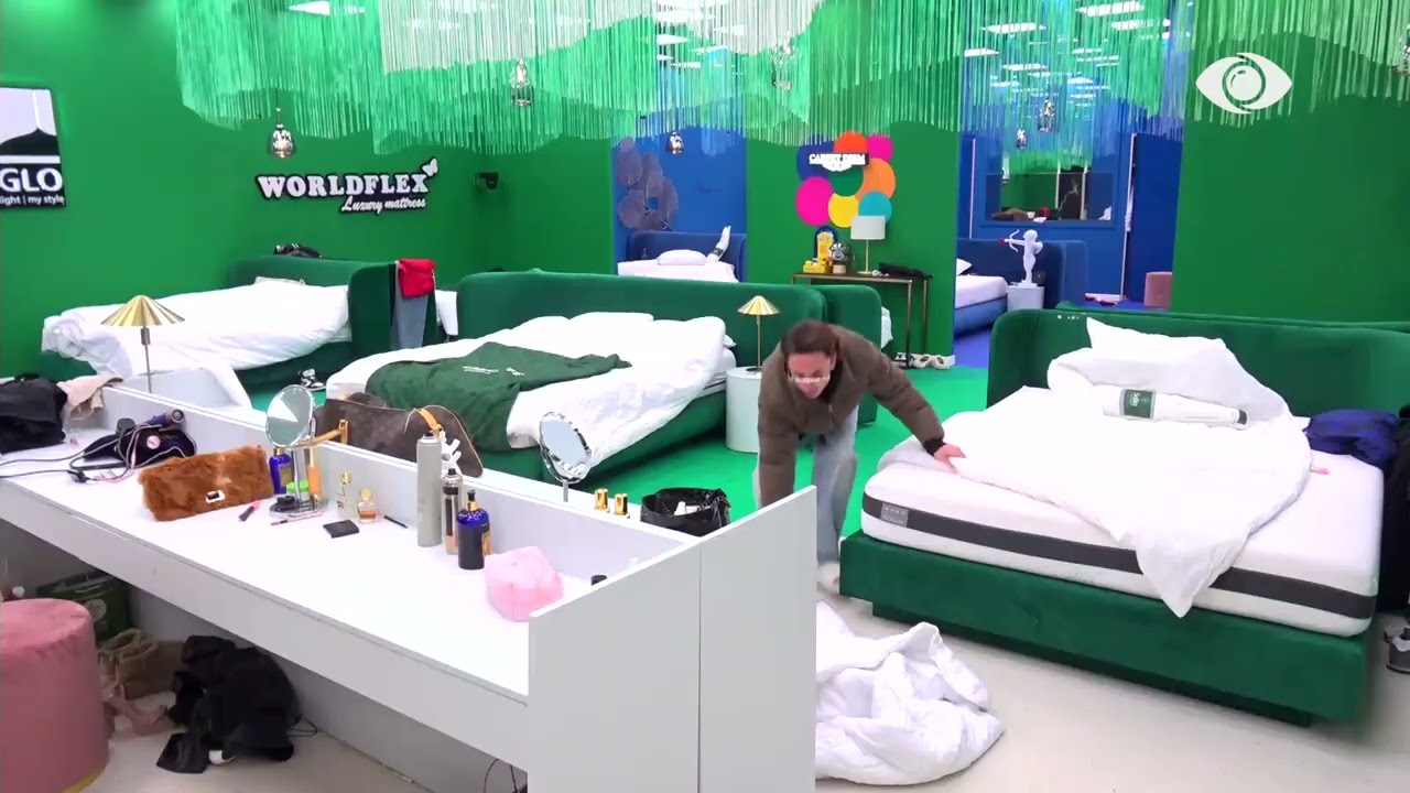 Çfarë po planifikon Vserlo në dhomën e gjumit?