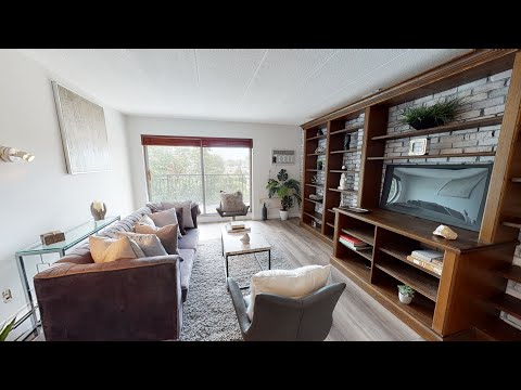 995 Massachusetts Avenue, Unit 403, Arlington, MA - Presented by Adam Kotkin