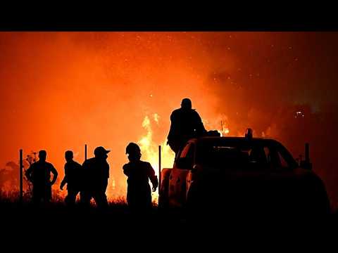 Video Thumbnail: Wildfire rages in eastern Spain, forcing hundreds to flee