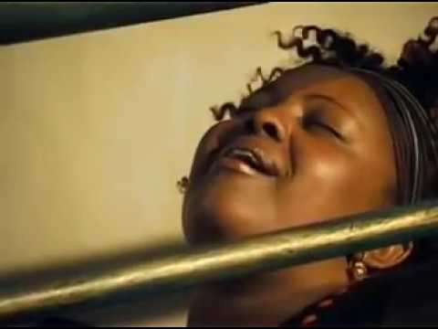 Ruth Wamuyu - Mundeithuri ( Oficial Video)