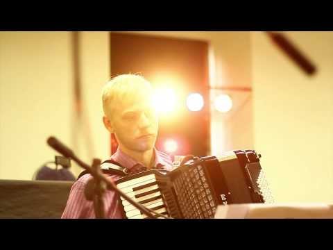 Subtilu-Z -  Melynos Gatveles (official music video)