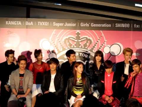 [Fancam] 121125 SMTonw in Bangkok Press Conference What Kris like in Thailand [By SUHOney]