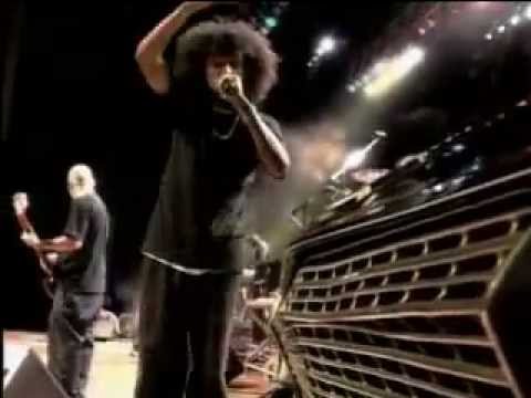 download lagu mp3 mp4 Pavilho 9, download lagu Pavilho 9 gratis, unduh video klip Pavilho 9