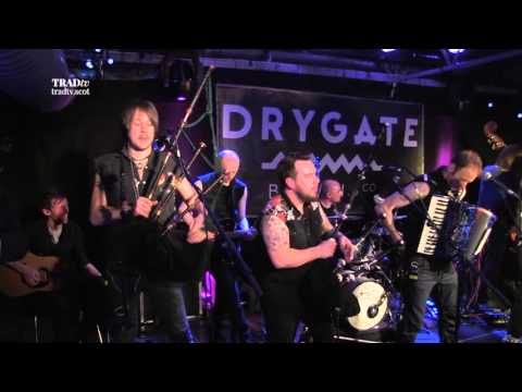 Treacherous Orchestra perform "Superfly" live at Drygate