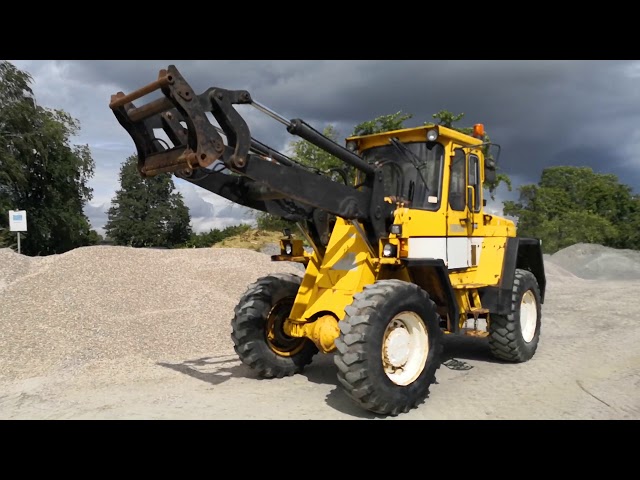 590164 Wheel loader Volvo L50 -88