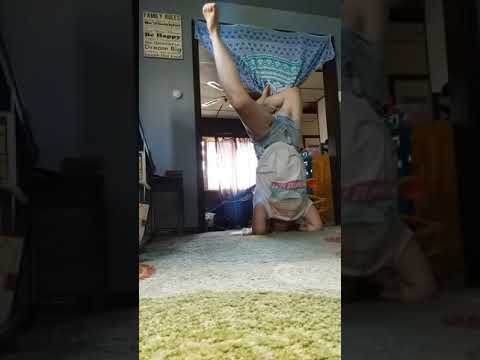 Headstand practice no wall for fallback