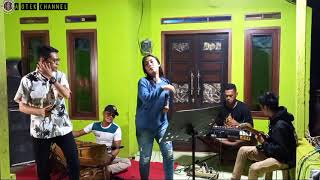 Download lagu MANDUL || PONGDUT || MA ENDANG FEAT ICHANK MAHESA || EDISI LATIHAN mp3