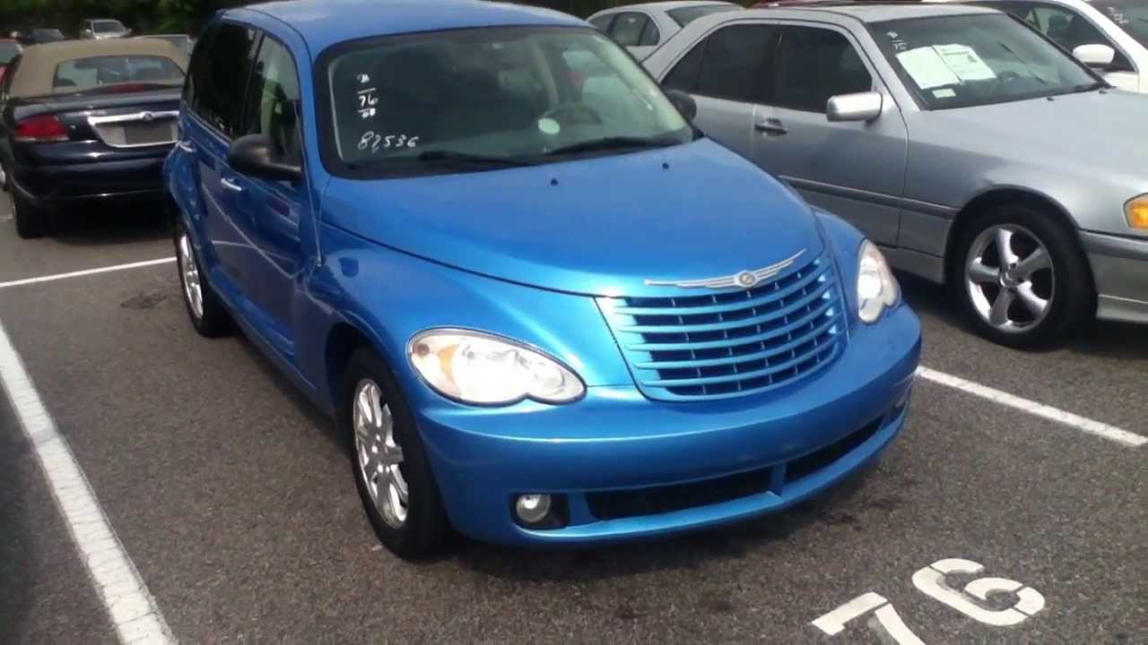 Checking out a 2008 Chrysler PT Cruiser Touring