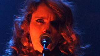 Anna Calvi Sing To Me