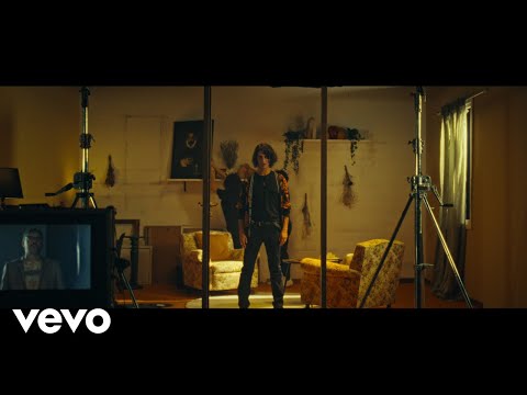 Motta, Willie Peyote - Titoli di coda