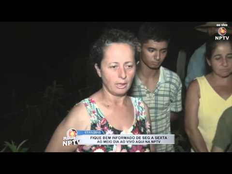 Ônibus Escolar atola no Bairro Ribeirão Bonito em SAP-PR - 17/11/2015