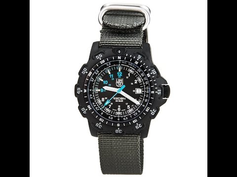Luminox 8823.KM Men's Land Recon Point Black Dial Nylon Strap Dive Watch Review Video