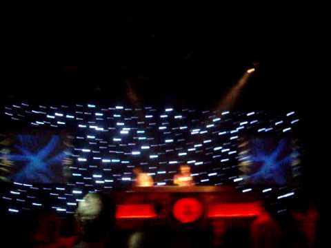 Seduxxion @ The Matrixx - Marc Simz vs Daniel Wanrooy Video 3
