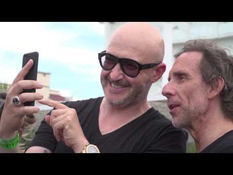 MILANO MARITTIMA: Al Papeete il produttore discografico “Saturnino” | VIDEO