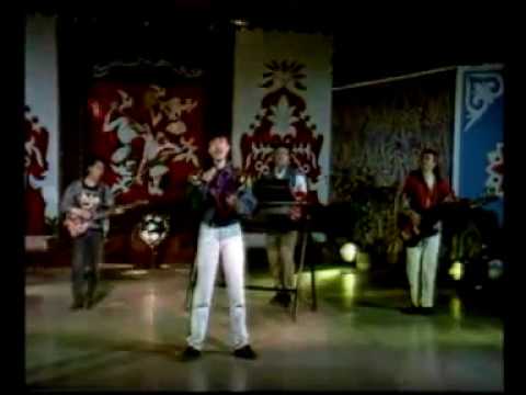 Abdulla Abdurehim   Yashlikim  ئابدۇللا ئابدۇرېھىم   ياشلىقىم