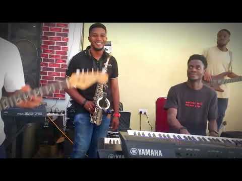 Rehearsing Lilian Nneji's Onwere Ihe Omere Mu at Living Faith Church