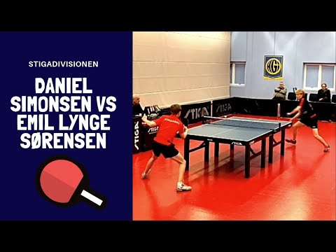 Bordtennis: Daniel Simonsen vs Emil Lynge Sørensen