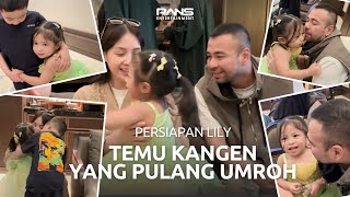 Download lagu LILY JEMPUT MAMA, PAPA, KAKA AJJA YANG BARU PULANG UMROH!! SEMUANYA BERPELUKAN… mp3