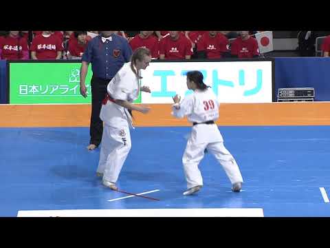 【新極真会】Court2 2ndRound7 woman Brigita Gustaityte vs Misaki Teshima The 12th World Karate Championship