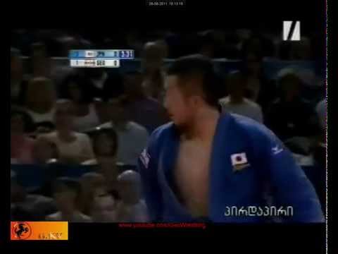 JUDO 2011 World Team Championships: Keiji Suzuki 鈴木桂治 (JPN) - Adam Okruashvili (GEO)