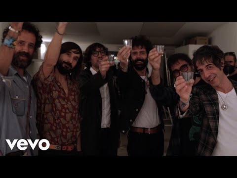 Sidonie - Esperando la Salida de "El Regreso de Abba" ( Poblenou, Barcelona )