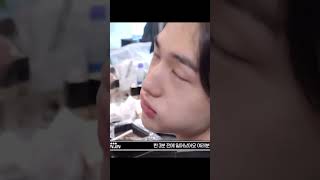Download lagu He’s so cute I’m sobbing #kpop #straykids #skz #hyunjin mp3