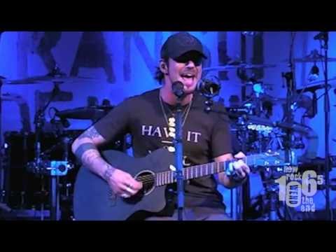 Three Day Grace -Time That Remains(LIVE AT IHEARTRADIO).flv