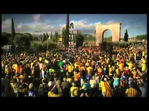 Via Catalana - Quan tot s'enlaire - Txarango (subtítulos en castellano)